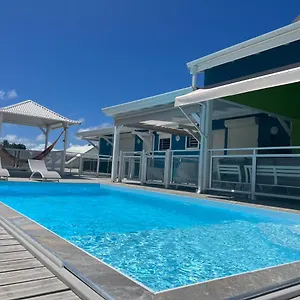  Villa De Standing Avec Piscine Au Gosier